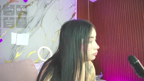 Snapshot of hay1_ chatting on December 24, 2024, 9:39 am haylie See you tonight at 8pm Colombia time online show from December 24, 2024, 9:39 am