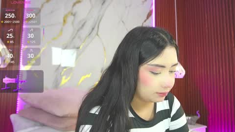 Snapshot of hay1_ chatting on February 1, 2025, 7:26 am haylie See you tonight at 8pm Colombia time online show from February 1, 2025, 7:26 am