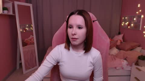 Mia online show from February 12, 2026, 7:47 am