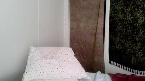 Haydenmay online show from July 17, 2026, 1:29 pm