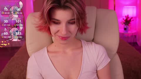 haylaamber online show from December 30, 2024, 2:42 am