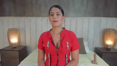Hayli  online show from June 17, 2026, 7:37 pm