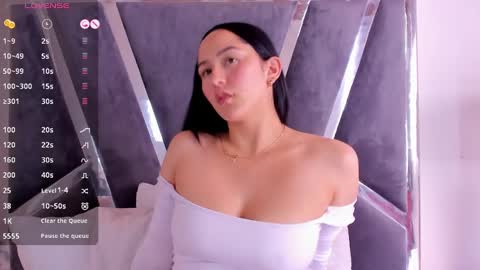 Snapshot of hazel_ross_tcw chatting on December 11, 2024, 3:47 pm Hazel online show from December 11, 2024, 3:47 pm