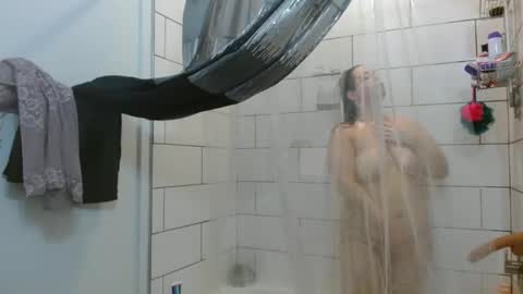 Hazel online show from February 24, 2025, 6:36 pm