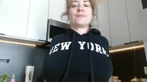 Hazel online show from May 30, 2026, 4:15 pm