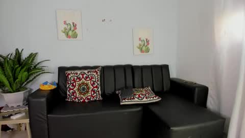 hazel_slim_ online show from January 15, 2026, 3:16 pm