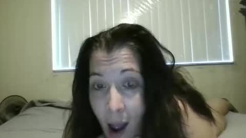 hazelbasil32728 online show from October 3, 2025, 12:46 pm