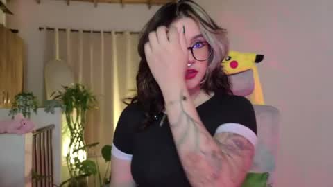 Snapshot of hazelbrownn23 chatting on July 5, 2026, 1:56 am Hazel Brown online show from July 5, 2026, 1:56 am