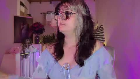 Snapshot of hazelbrownn23 chatting on July 29, 2026, 1:15 am Hazel Brown online show from July 29, 2026, 1:15 am