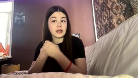 Chloe online show from February 24, 2026, 11:41 am