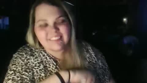 Snapshot of hazeleyez97 chatting on October 23, 2025, 2:05 pm Hazeleyez97 online show from October 23, 2025, 2:05 pm