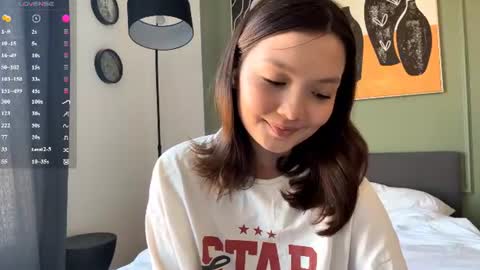 Kira online show from June 28, 2026, 2:34 pm