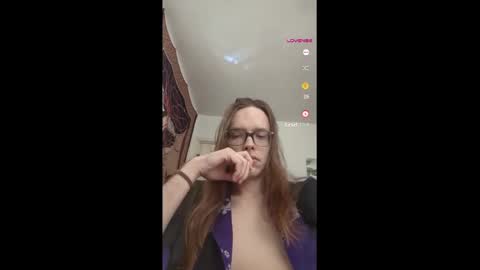 hazeydelights online show from January 23, 2025, 7:40 pm