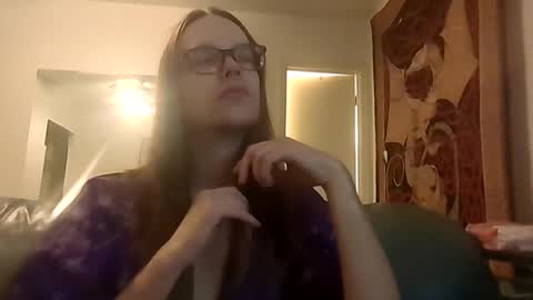 hazeydelights online show from January 25, 2025, 7:49 am