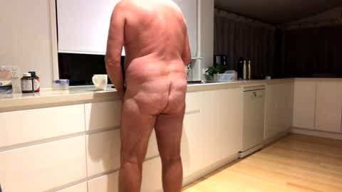 h babe online show from September 14, 2025, 6:29 pm