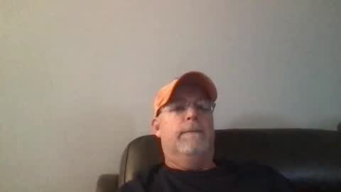 Hdeuce22 online show from February 17, 2025, 4:48 pm