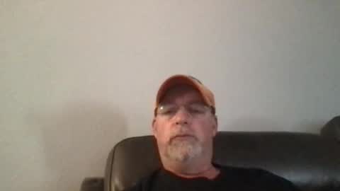 Hdeuce22 online show from March 4, 2025, 8:27 pm