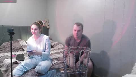 Snapshot of headcrabfromcity17 chatting on January 14, 2025, 12:35 pm crabster online show from January 14, 2025, 12:35 pm