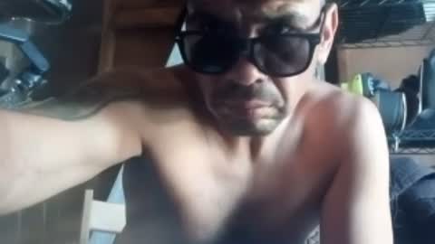 Snapshot of headshop_ chatting on June 14, 2026, 8:22 pm Cloudznpointzsex online show from June 14, 2026, 8:22 pm