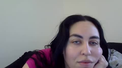 heatwavee online show from January 17, 2026, 2:44 pm