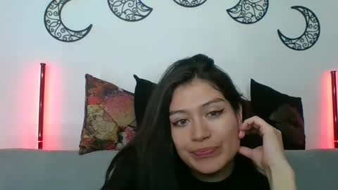 Snapshot of heavencute chatting on December 5, 2024, 12:30 am Heaven online show from December 5, 2024, 12:30 am