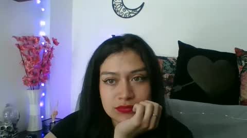 Snapshot of heavencute chatting on December 6, 2024, 12:12 am Heaven online show from December 6, 2024, 12:12 am