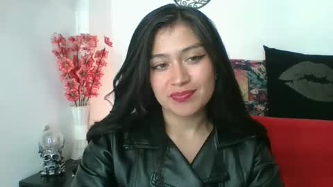 Snapshot of heavencute chatting on December 10, 2024, 9:00 pm Heaven online show from December 10, 2024, 9:00 pm