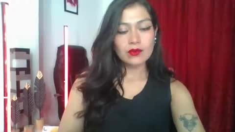 Snapshot of heavencute chatting on February 19, 2025, 6:32 pm Heaven online show from February 19, 2025, 6:32 pm