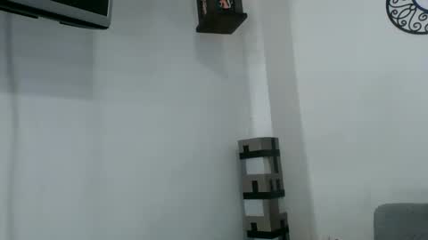 Snapshot of heavencute chatting on March 3, 2025, 3:31 pm Heaven online show from March 3, 2025, 3:31 pm