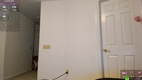 Snapshot of heaveniabb chatting on December 14, 2024, 4:45 am Helen online show from December 14, 2024, 4:45 am