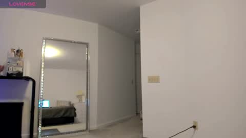 Snapshot of heaveniabb chatting on January 30, 2025, 4:06 am Helen online show from January 30, 2025, 4:06 am