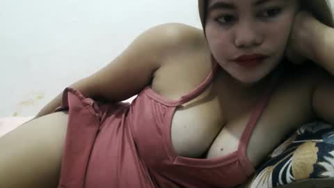 heavenlyeyes69 online show from March 12, 2026, 8:59 pm