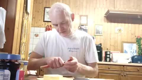 Snapshot of heavenport007 chatting on May 21, 2026, 7:15 am Ralf online show from May 21, 2026, 7:15 am
