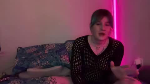 Saoirse online show from January 18, 2025, 6:24 am