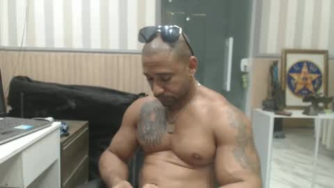 Snapshot of hebertgomes chatting on December 31, 2024, 11:17 pm hebertgomes online show from December 31, 2024, 11:17 pm