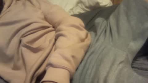 Snapshot of hecomesagain chatting on September 12, 2025, 7:14 pm hecomesagain online show from September 12, 2025, 7:14 pm