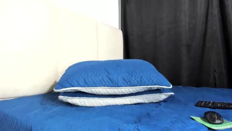  18 online show from October 6, 2025, 6:33 am