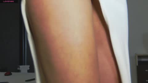 Helen online show from April 6, 2026, 6:25 am