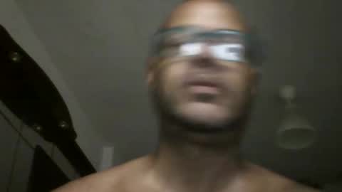 Snapshot of heistt chatting on September 19, 2025, 7:25 pm Heist Stein online show from September 19, 2025, 7:25 pm