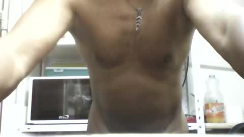 Snapshot of heistt chatting on October 30, 2025, 9:15 pm Heist Stein online show from October 30, 2025, 9:15 pm