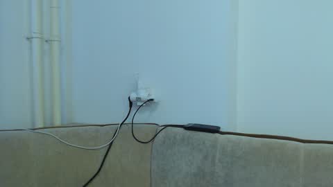 helen_adams_ online show from January 7, 2025, 11:05 am