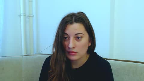 helen_adams_ online show from February 17, 2025, 12:38 pm