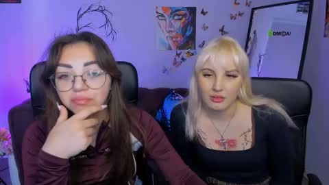 Snapshot of helen_shineee chatting on January 12, 2026, 7:02 am helen_shineee online show from January 12, 2026, 7:02 am