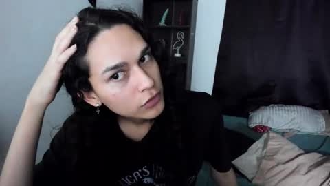 Snapshot of helena_spellman chatting on November 9, 2025, 8:34 am helena_spellman online show from November 9, 2025, 8:34 am