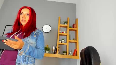 Helena online show from September 19, 2025, 11:55 am