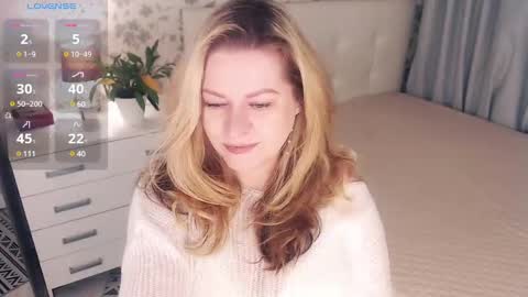 Snapshot of helenbonham chatting on February 4, 2025, 4:26 am Helena Bonham online show from February 4, 2025, 4:26 am