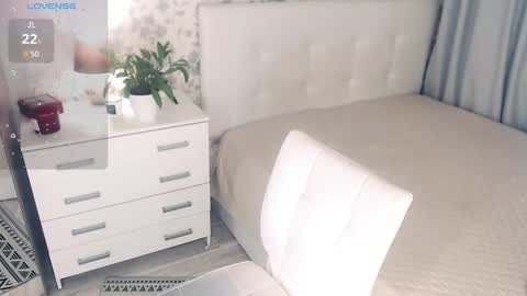 Snapshot of helenbonham chatting on February 10, 2025, 5:14 am Helena Bonham online show from February 10, 2025, 5:14 am