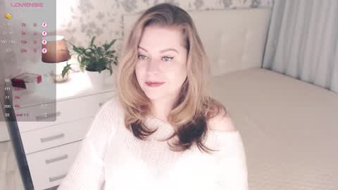 Snapshot of helenbonham chatting on September 20, 2025, 5:19 am Helena Bonham online show from September 20, 2025, 5:19 am