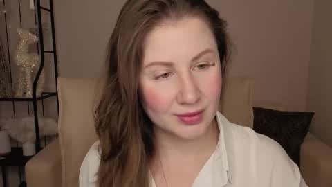 Snapshot of helens_lov chatting on January 18, 2026, 1:42 am Helen online show from January 18, 2026, 1:42 am