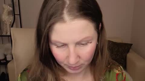 Snapshot of helens_lov chatting on January 19, 2026, 8:07 am Helen online show from January 19, 2026, 8:07 am